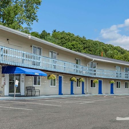 Econo Lodge Lee - Great Barrington Exterior foto