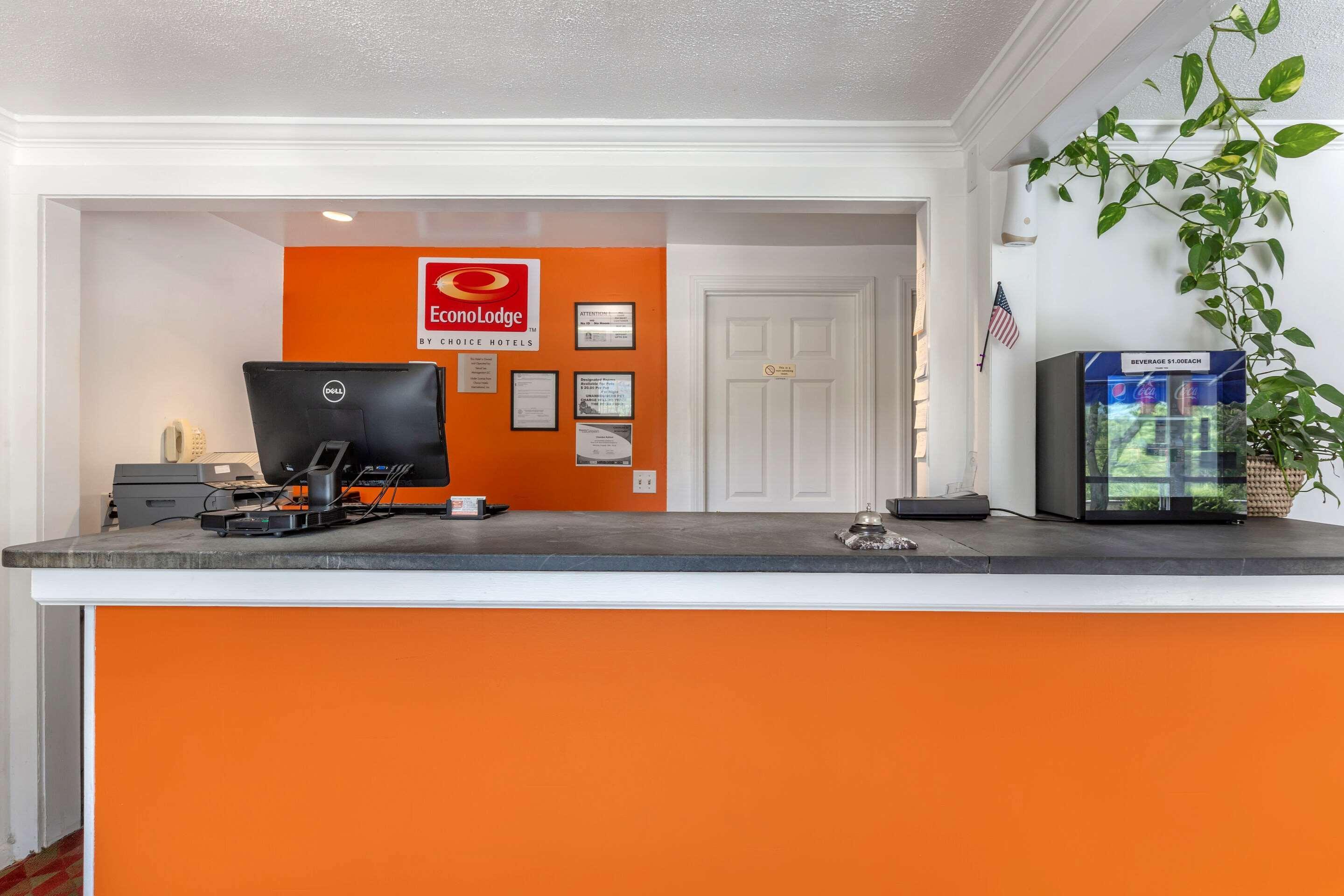 Econo Lodge Lee - Great Barrington Exterior foto